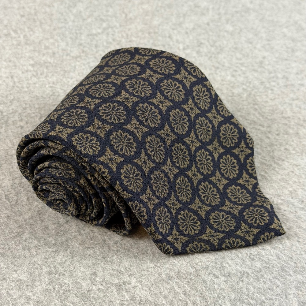 Vintage Donna Karan New York Silk Tie Navy Gold Floral Medallion Made USA 56x4"